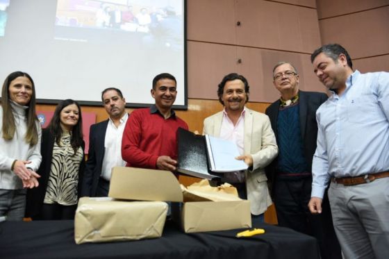 91647-con-un-presupuesto-superior-a-900-millones-se-abrieron-los-sobres-de-la-licitacion-del-parque-norte-cerrillos