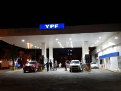 Desde hoy sube el combustible: YPF aumenta 3,5% y lanza descuentos nocturnos