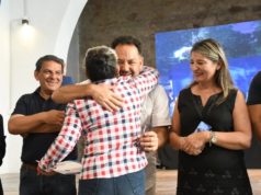 Se entregaron 125 escrituras de viviendas a familias de zona sudeste