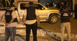 Denuncia web permitió a la Policía desbaratar un punto de venta de droga en Apolinario Saravia