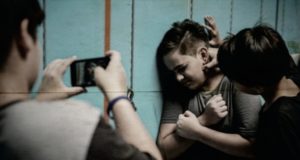 YA ES LEY | Multaran a padres de menores que hagan Bullyng