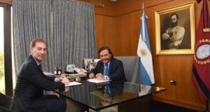 Sáenz planteó a Santilli la agenda de prioridades para Salta y requirió más previsibilidad en los fondos de obras federales