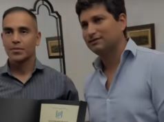 A dos cuadras y media y con una sola mano acertó | Un gendarme salteño logró un récord mundial