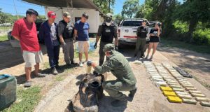 Una familia salteña viajaba en una camioneta rellena con 65 kilos de cocaína