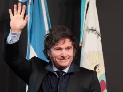 En medio de la polémica, Milei salió a respaldar al diputado de la Cybertruck