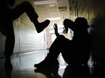 Alumno terminó internado tras brutal agresión dentro de un colegio privado