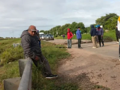 Protesta en Coronel Cornejo: comunidades originarias bloquean la Ruta 34