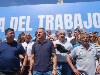 La CGT copó Plaza de Mayo con fuertes críticas a Milei y una advertencia: «No se soporta más el ajuste»