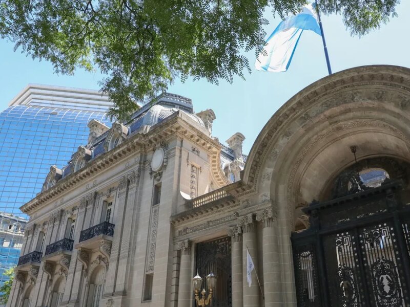 Cancillería declaró «persona non grata» al encargado de negocios de Irán: debe irse de Argentina