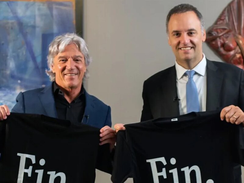 Amplían denuncia contra Manuel Adorni por presuntas irregularidades en los medios públicos