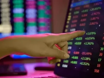 El «Efecto Fitch» disparó los mercados: las acciones argentinas volaron un 10% en Wall Street