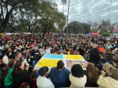 Metán celebró sus 167 años con una multitud en Plaza San Martín