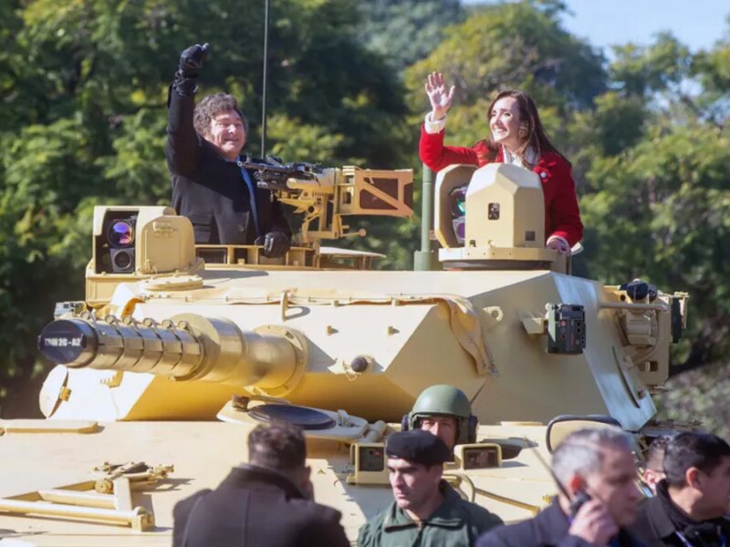El Gobierno evalúa suspender el desfile por el Día de la Independencia: los motivos