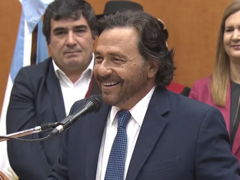 Gustavo Sáenz esquivó la polémica: “No me preocupa Adorni, me preocupa el gas de los salteños”