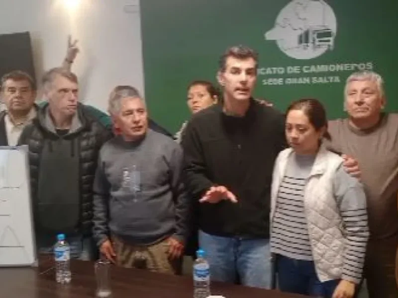 Urtubey encabezó un encuentro gremial en Orán bajo la fuerte consigna «El poncho no se mancha»