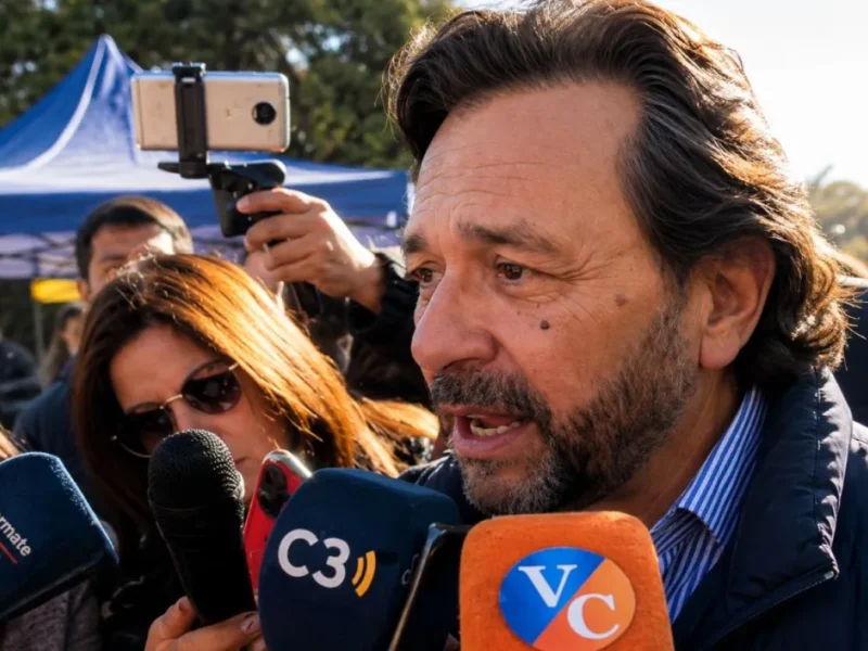 |VIDEO| Gustavo Sáenz, preocupado por las largas filas en la Feria de la Carne: «Hay gente que no llega a fin de mes»