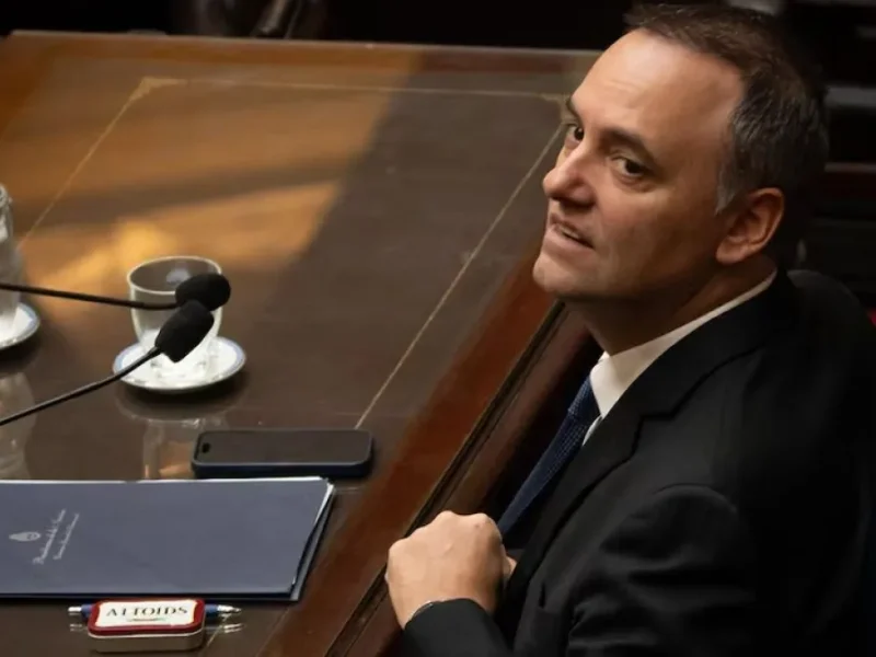 El informe que puede complicar a Adorni: la Justicia analiza si su patrimonio tiene inconsistencias
