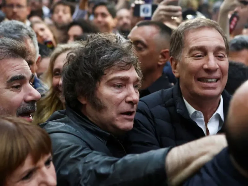 Tras la salida de Adorni, Diego Santilli se queda con una silla clave en el Gobierno de Milei