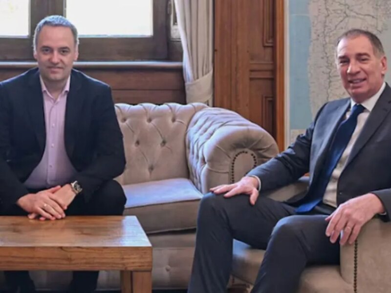 A qué hora anuncian al reemplazante de Manuel Adorni en la Jefatura de Gabinete