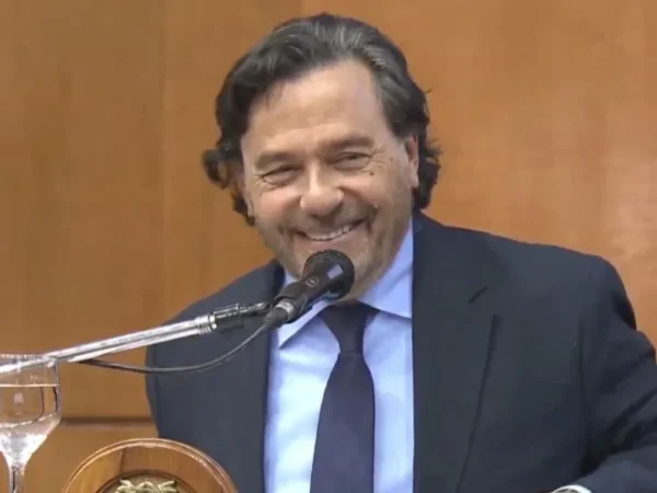 Gustavo Sáenz presentó medidas de alivio y aseguró: «Somos conscientes de mayoría no la está pasando bien»