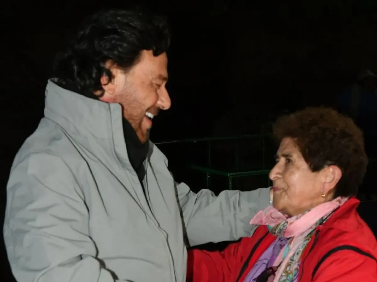 Sáenz acompañó a más de 130 emprendedores en la primera Expoferia de Rosario de Lerma