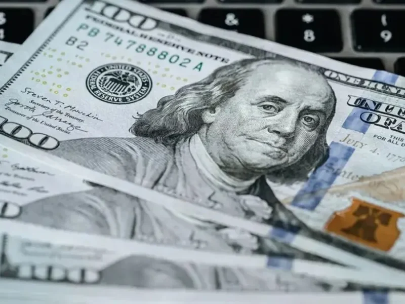 Dólar hoy: a cuánto cotiza el oficial y los distintos tipos de cambio este lunes 13 de julio