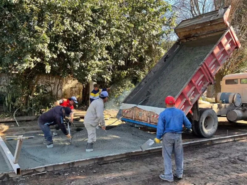 Metán avanza con nuevas obras: comenzó otra etapa del plan de pavimentación en la zona oeste