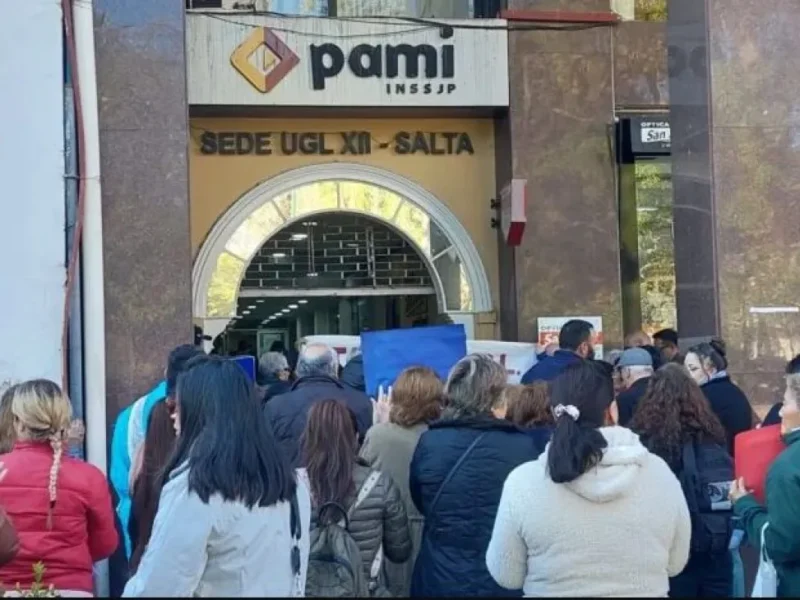 Jubilados marcharán en Salta contra el ajuste a los médicos de cabecera del PAMI