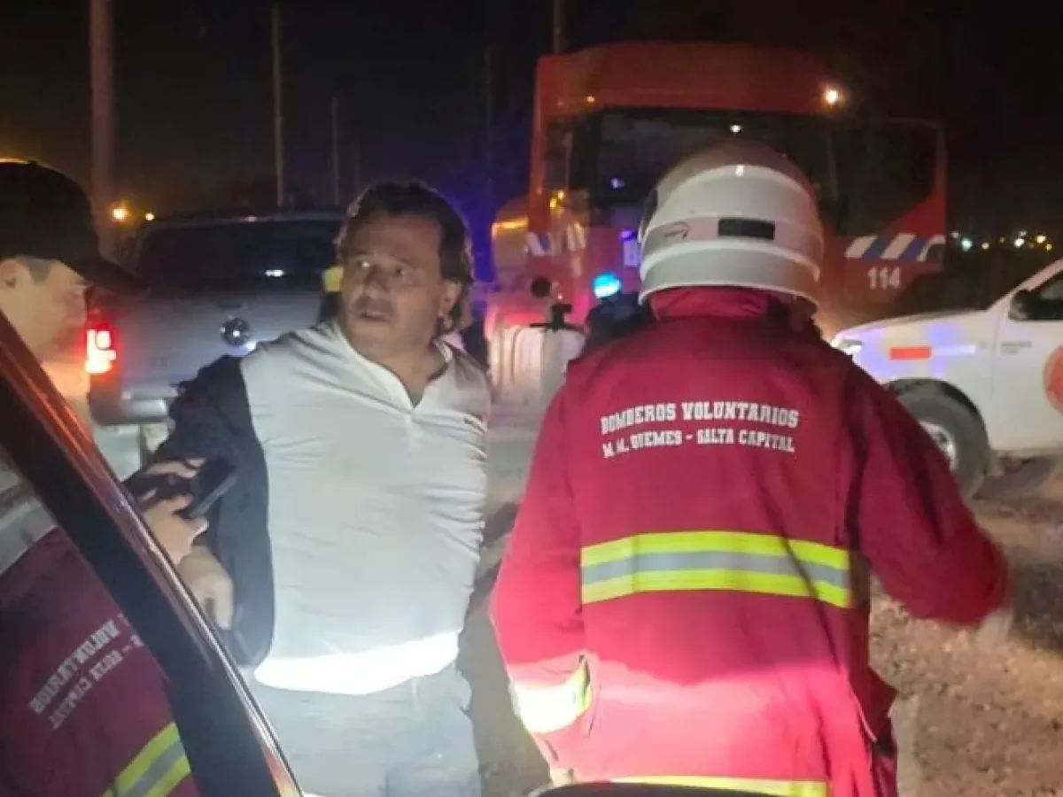 Gustavo Sáenz supervisó el operativo por los incendios y pidió denunciar cualquier foco al 911