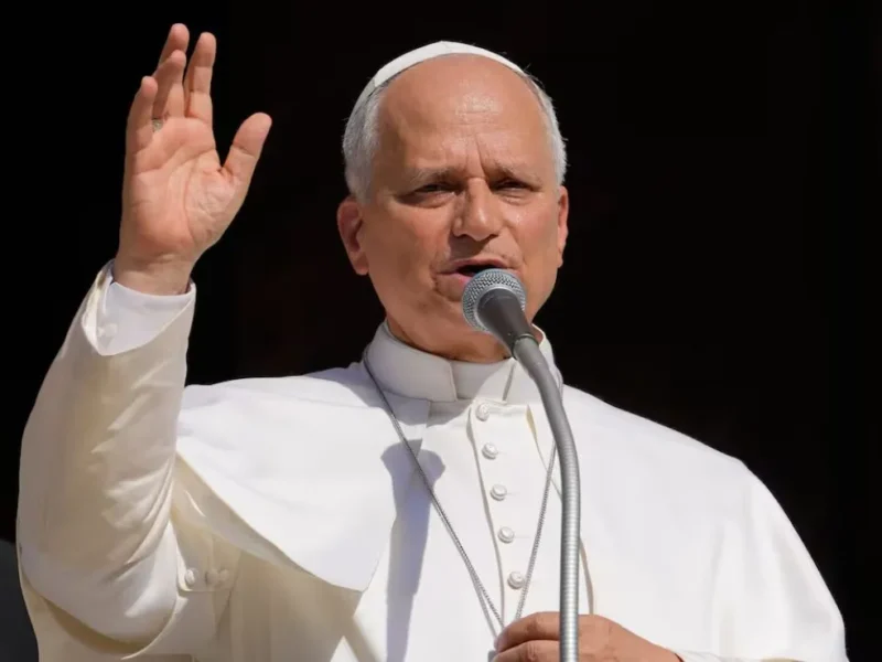 El nuevo nuncio apostólico arribó a Argentina y alimenta las expectativas por León XIV