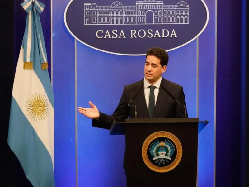 Adrián Ravier negó haber dicho que Argentina es un «país bananero» por reclamar la soberanía sobre Malvinas