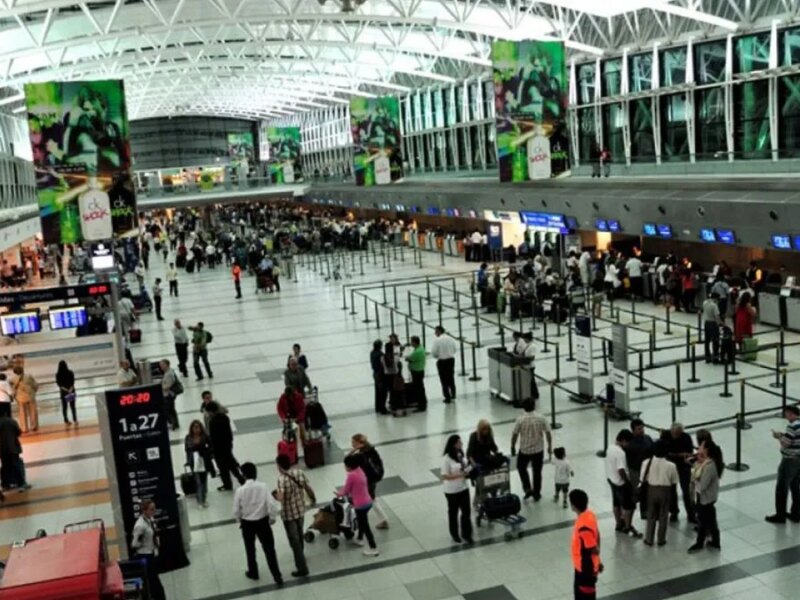 El Gobierno aprobó un nuevo protocolo para detectar situaciones de trata de personas en aeropuertos