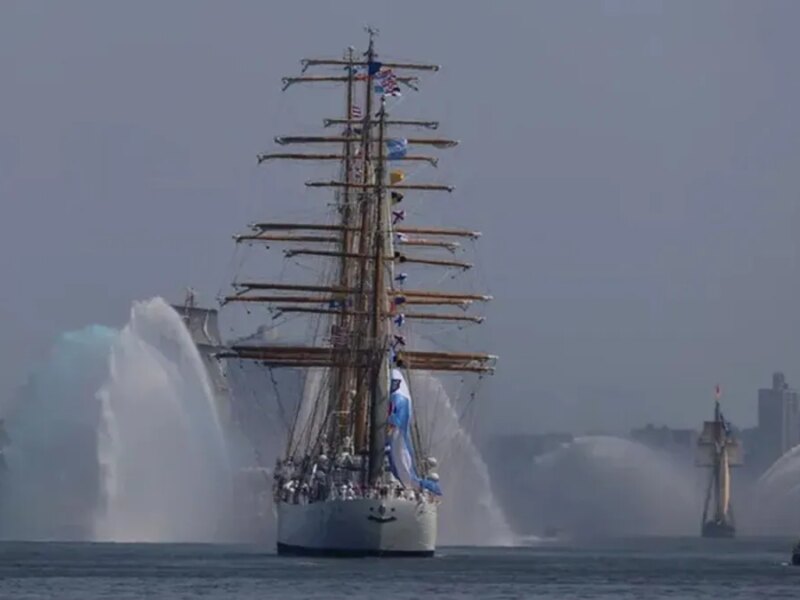 La Fragata Libertad participó de los festejos por el Día de la Independencia de los Estados Unidos