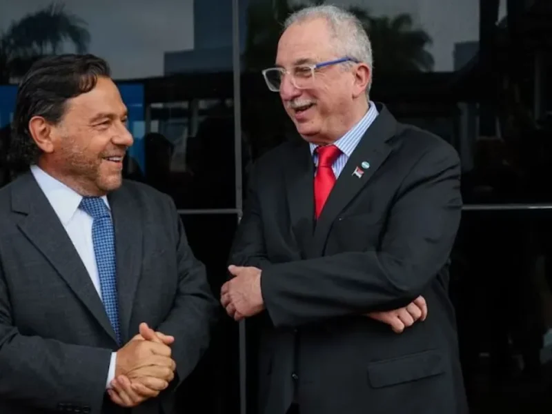 Sáenz y Passalacqua reordenan Diputados: nuevo bloque federal y apoyo “ley por ley” a Milei