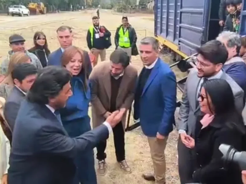 LLA quiso ningunear a Sáenz, pero Pettovello salió a respaldarlo: “Al que lo maltrate se la va a tener que ver conmigo”