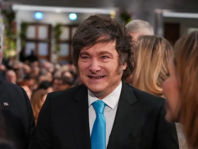 Javier Milei reunió a sus legisladores en la Casa Rosada en la previa de una sesión clave en el Congreso
