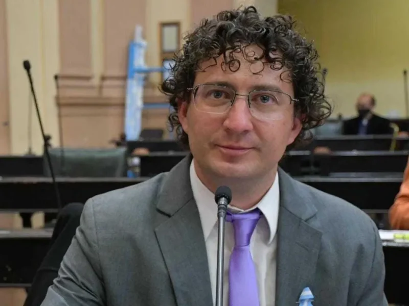 Crece el malestar en General Güemes: vecinos apuntan contra “Kety” Rosso por el estado de las calles