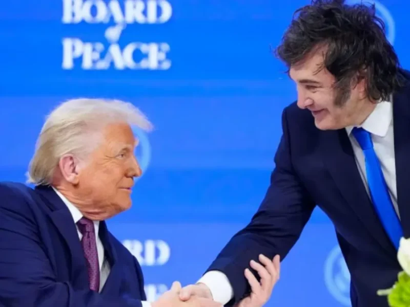 Donald Trump analiza retirar el apoyo al Reino Unido sobre las Malvinas y sacude el escenario con Argentina