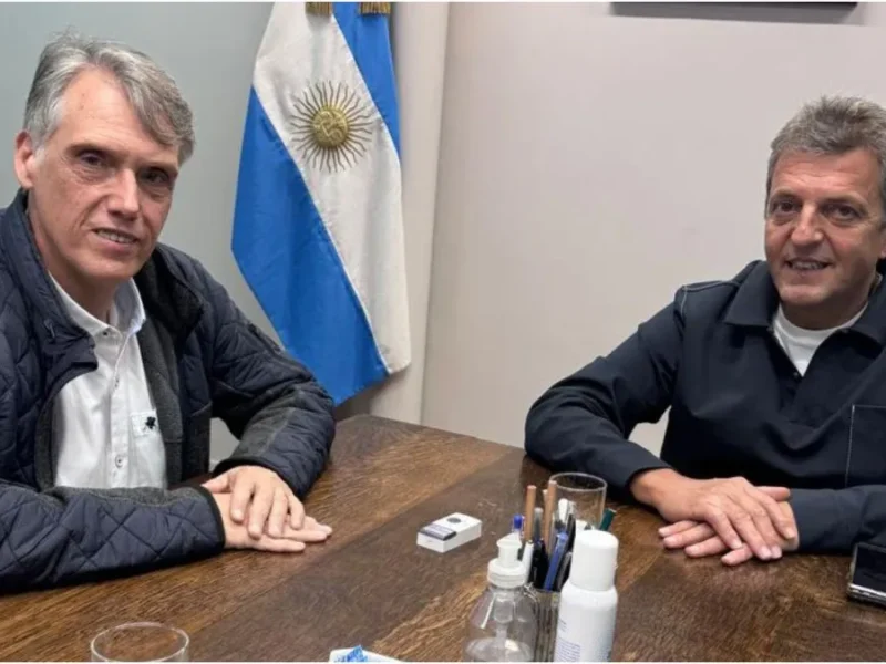 Kosiner movió ficha con Massa y empezó a calentar el tablero electoral de 2027