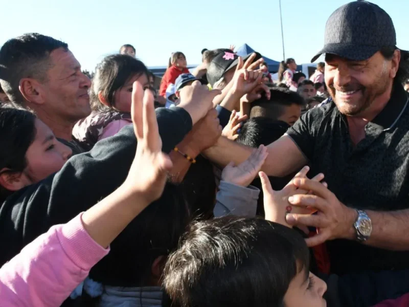 El mensaje de Gustavo Sáenz a los estudiantes: “No bajen los brazos”