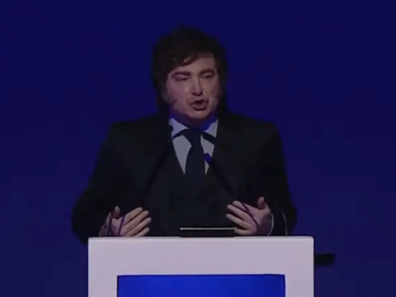 Según Javier Milei, los salarios de trabajadores informales «están volando»: la exorbitante cifra que brindó