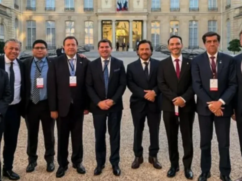 El Gobierno nacional acelera un acuerdo por las PASO y Sáenz aparece en una negociación clave