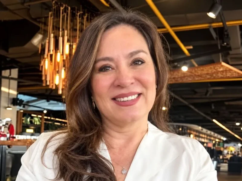 Organizaciones feministas piden la renuncia de la subsecretaria de Mujeres Julia Valencia Donat