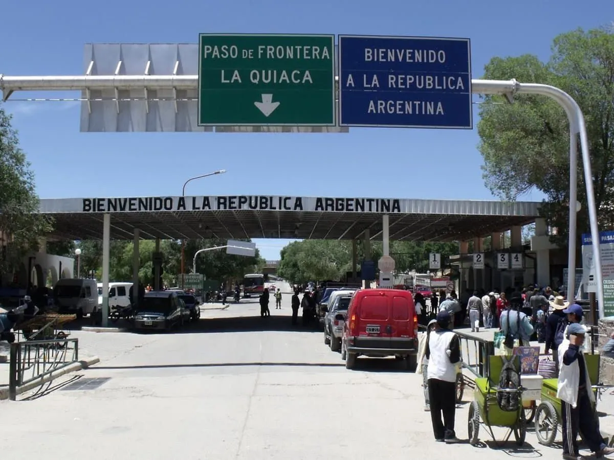 ARCA cambia las reglas en la frontera: límite de US$150 por día y nuevas mercaderías prohibidas
