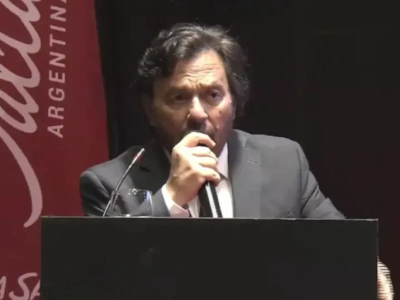 Gustavo Sáenz defendió sus gestiones por el Belgrano Cargas: “Hubo un gobernador que se puso firme”
