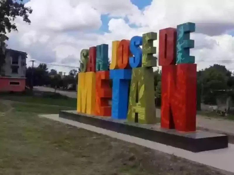San José de Metán avanza con la reconstrucción de un canal y un puente afectados por la tormenta
